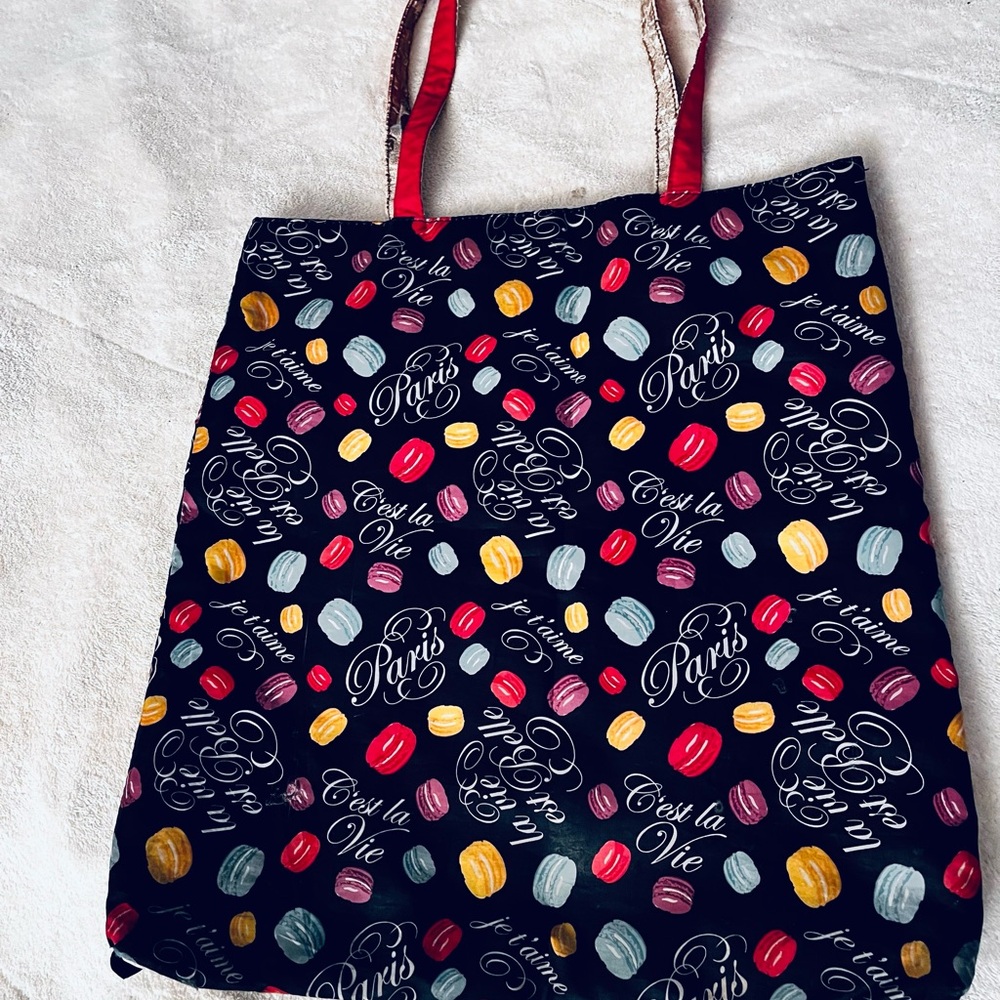 Lancôme lightweight Paris Tote